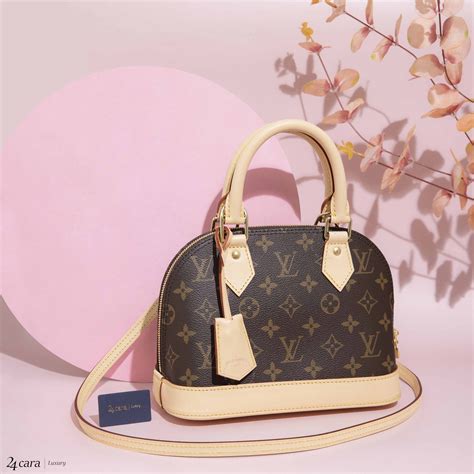 louis vuitton alma bb world tour|louis vuitton alma bag monogram.